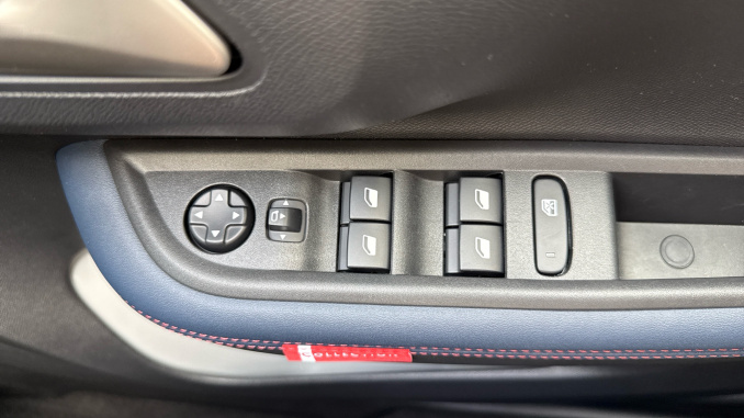 Citroen C3 Aircross 1.2 Hybrid [145] Collection 5dr e-DCS6 [NI] Petrol Hatchback - Image 30